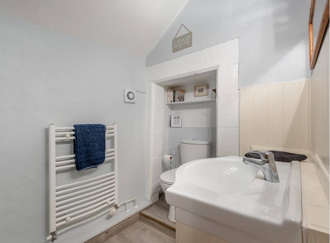 Primrose Cottage interior